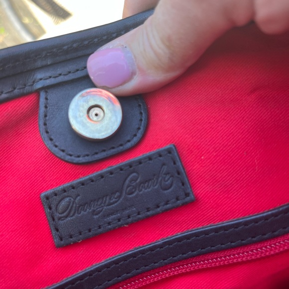 Dooney & Bourke quilted black tote - Picture 5 of 8